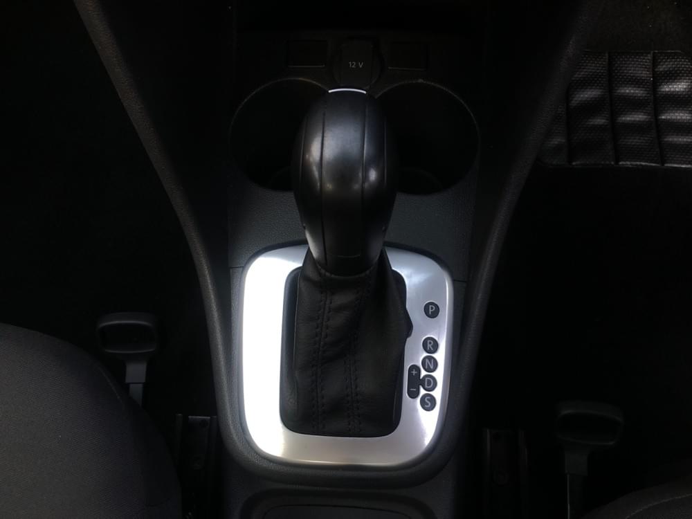 Volkswagen Polo Vivo Hatch 1.6 Comfortline Tiptronic