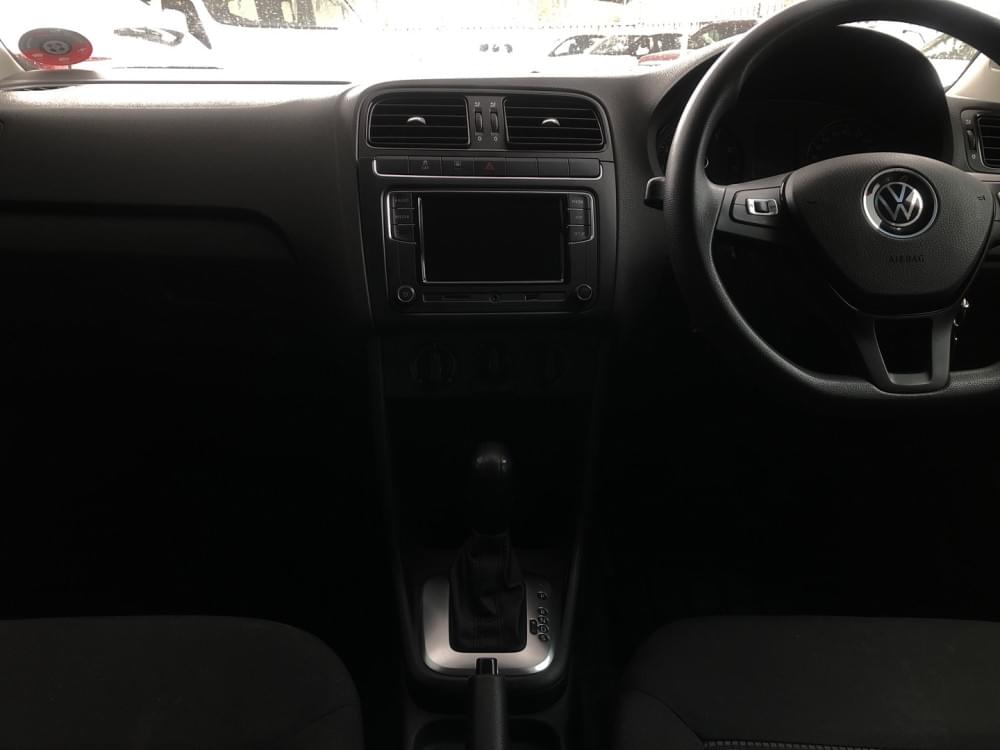 Volkswagen Polo Vivo Hatch 1.6 Comfortline Tiptronic