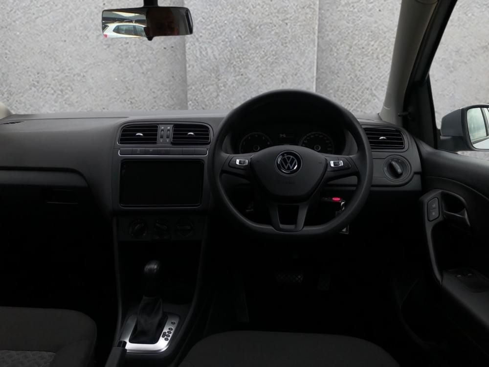 Volkswagen Polo Vivo Hatch 1.6 Life Tipt