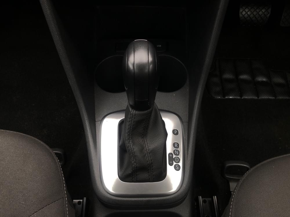 Volkswagen N/A 1.6 Life Tipt