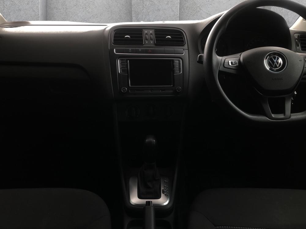 Volkswagen Polo Vivo Hatch 1.6 Comfortline Tiptronic