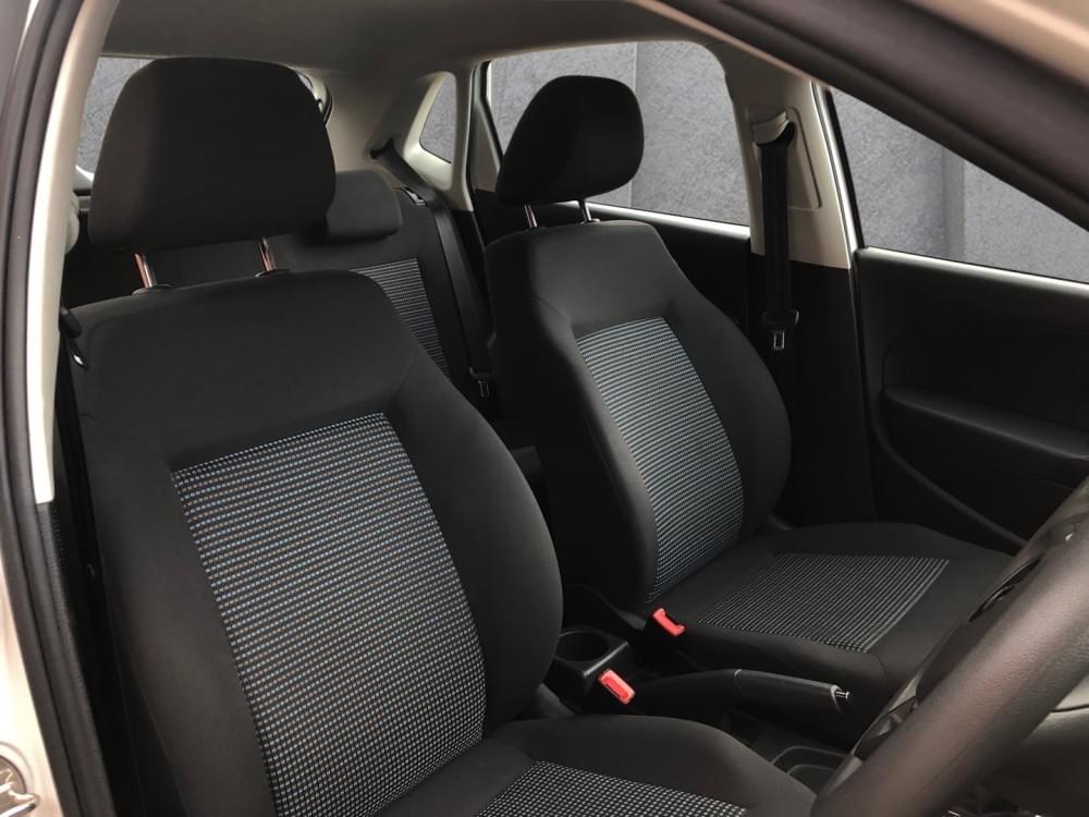Volkswagen Polo Vivo Hatch 1.6 Comfortline Tiptronic