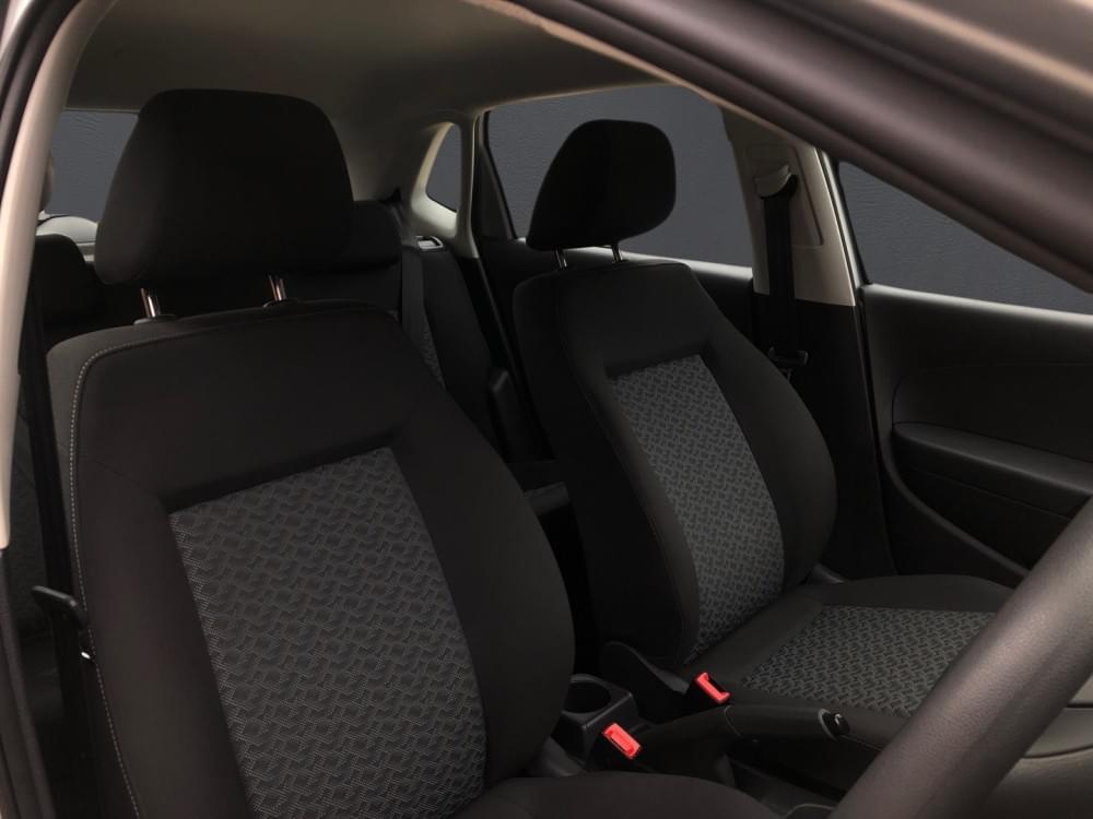 Volkswagen Polo Vivo Hatch 1.6 Life Tipt