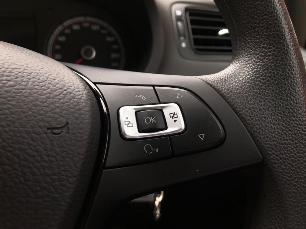 Volkswagen Polo Vivo Hatch 1.6 Life Tipt