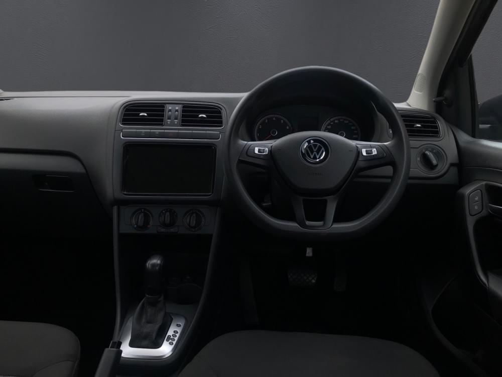 Volkswagen Polo Vivo Hatch 1.6 Life Tipt
