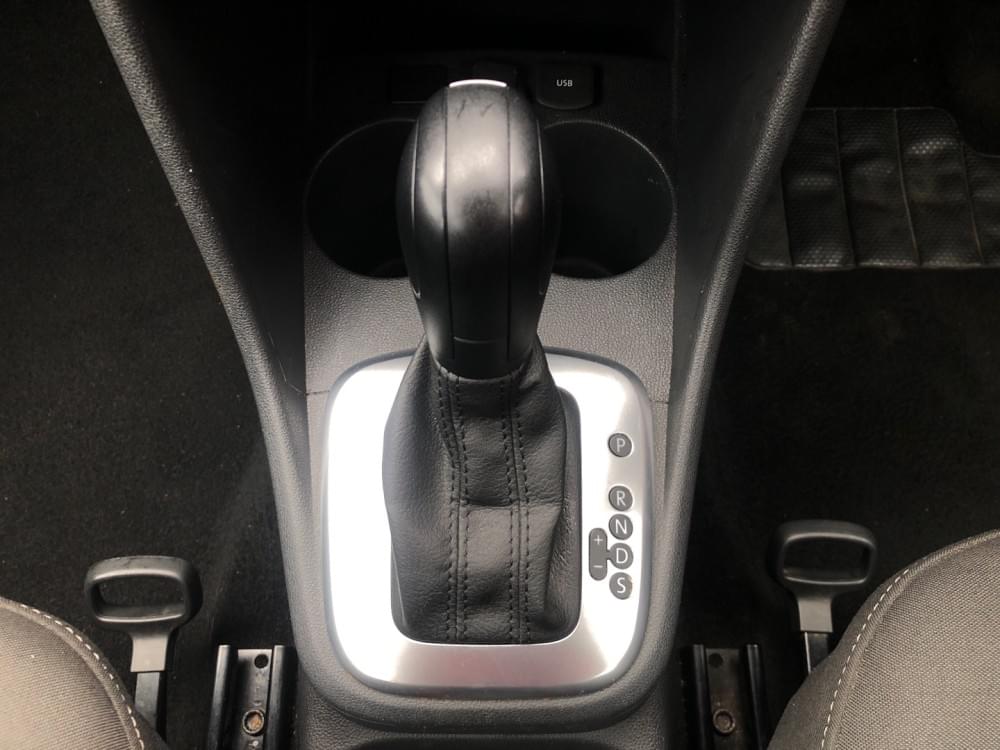 Volkswagen Polo Vivo Hatch 1.6 Life Tipt