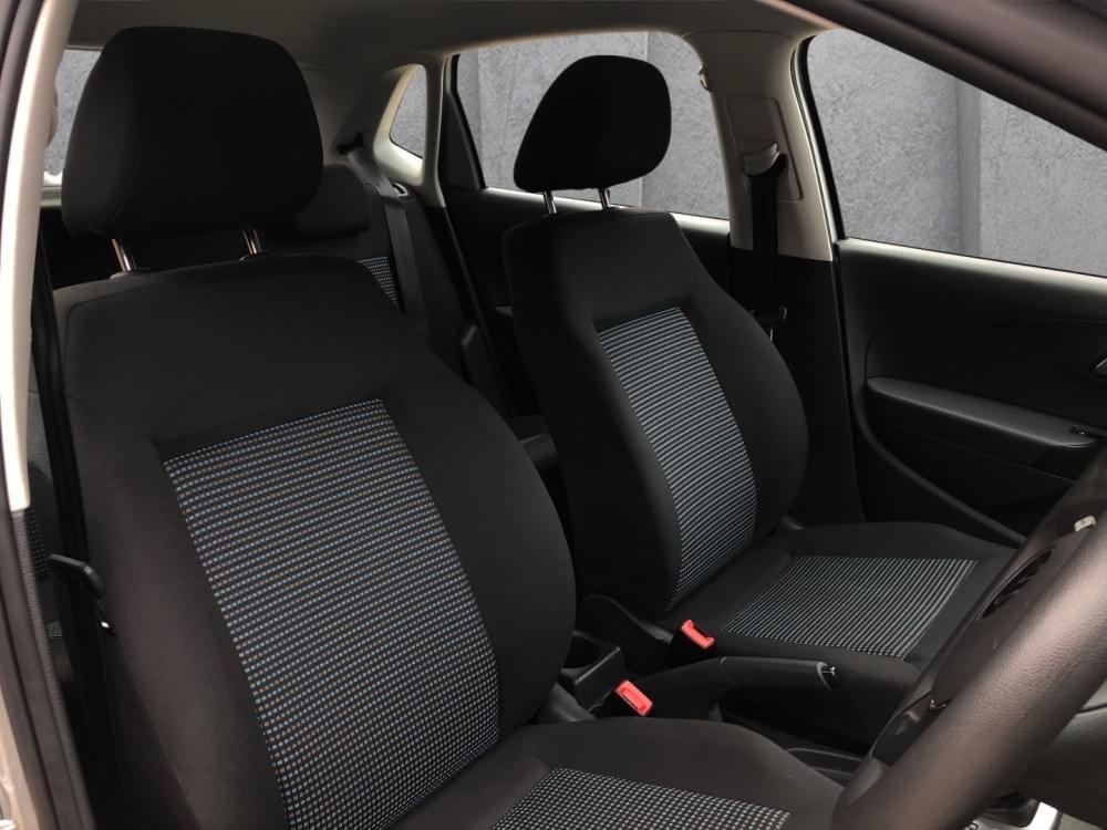 Volkswagen Polo Vivo Hatch 1.6 Comfortline Tiptronic