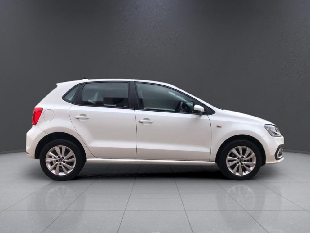 Volkswagen Polo Vivo Hatch 1.6 Life Tipt