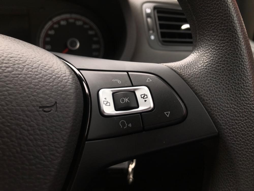 Volkswagen Polo Vivo Hatch 1.6 Life Tipt