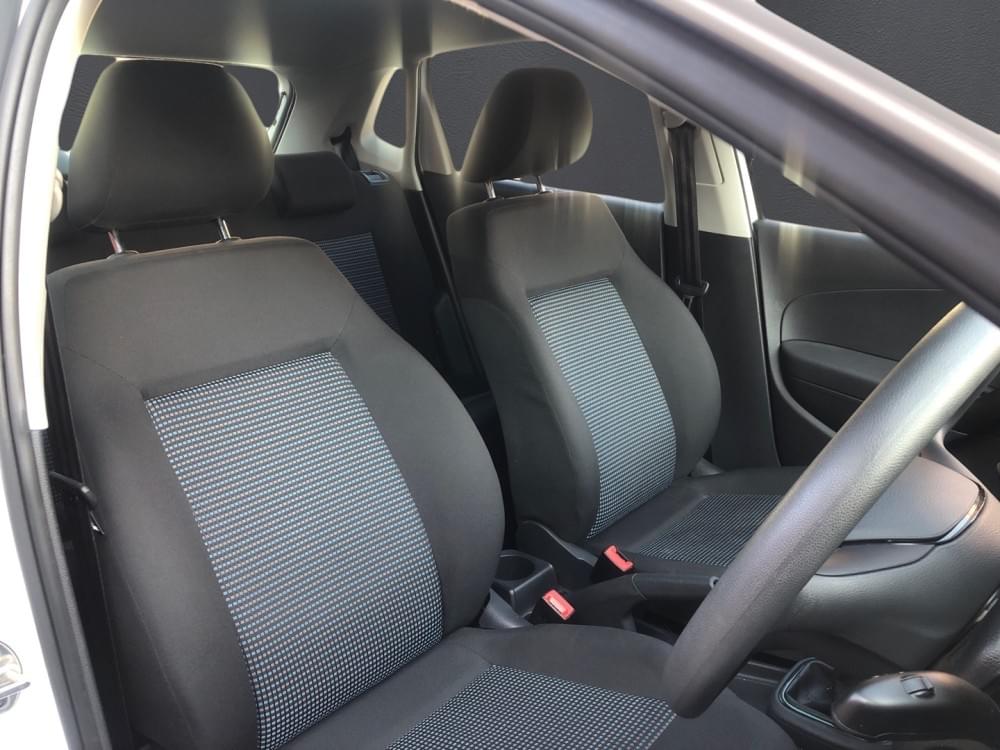 Volkswagen Polo Vivo Hatch 1.4 Comfortline