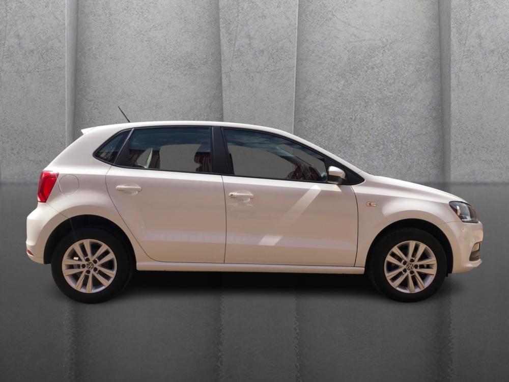 Volkswagen Polo Vivo Hatch 1.6 Comfortline Tiptronic