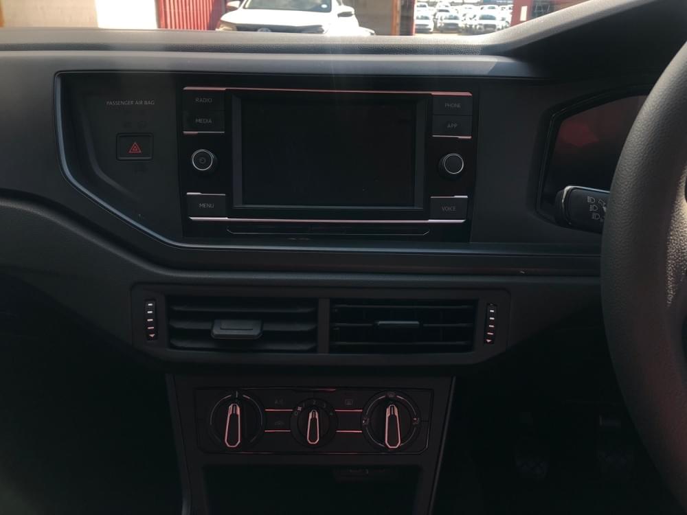 Volkswagen Polo Hatch 1.0 Tsi