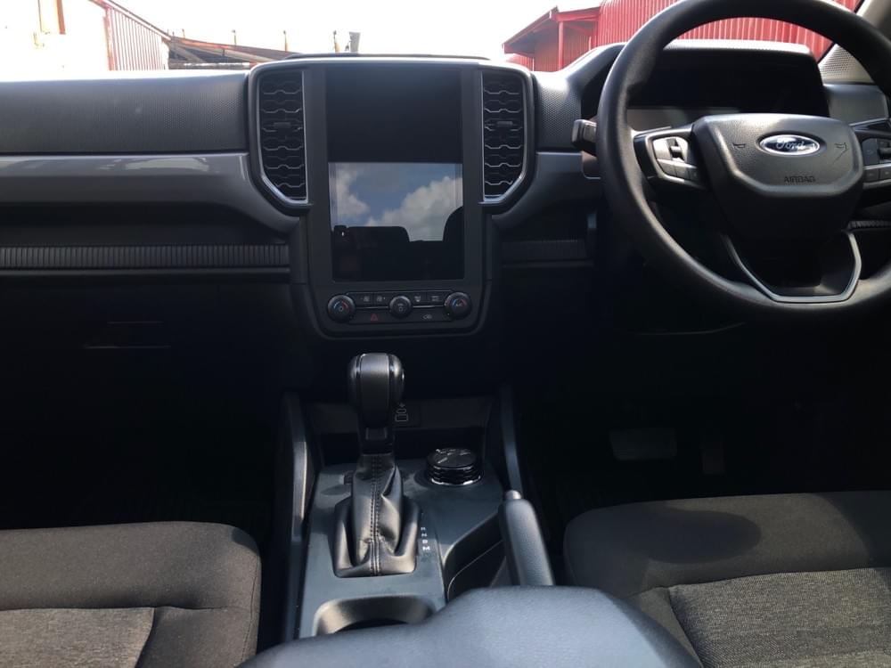 Ford Ranger 2.0Bit Xlt D Cab 4X2 10At