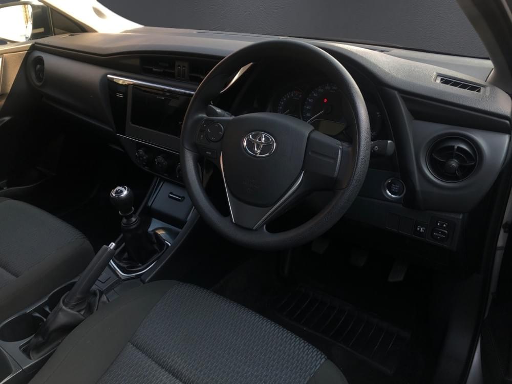Toyota Corolla Quest 1.8 Plus