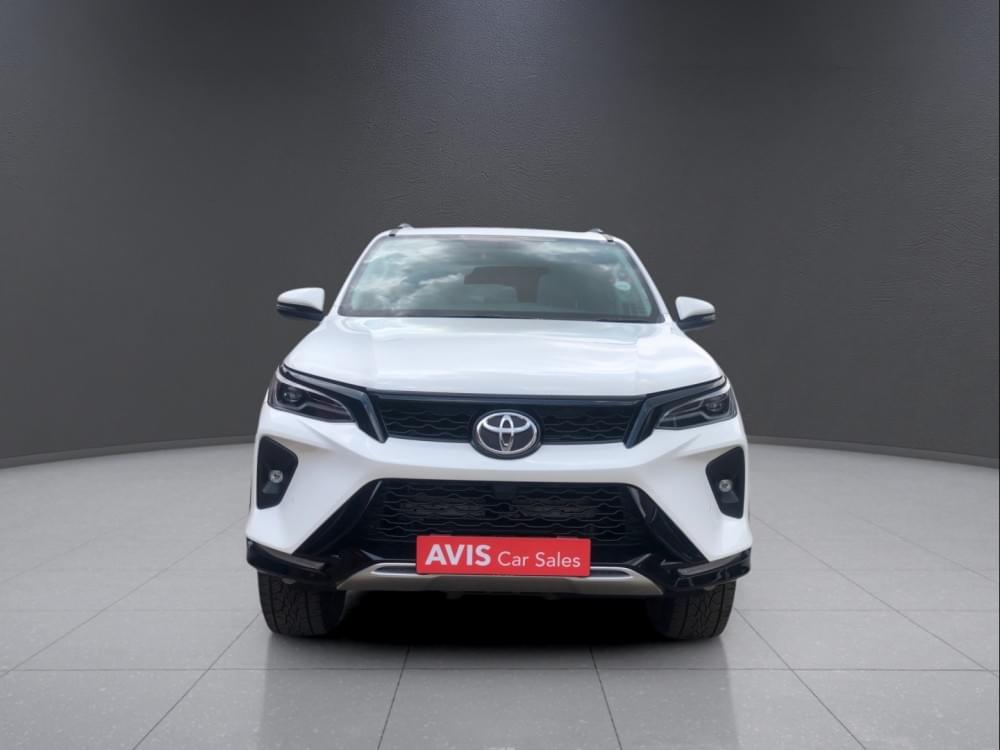 Toyota Fortuner 2.4 Gd-6 Rb 6At
