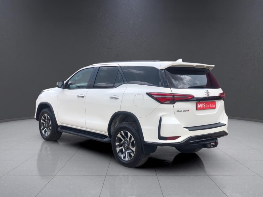 Toyota Fortuner 2.4 Gd-6 Rb 6At