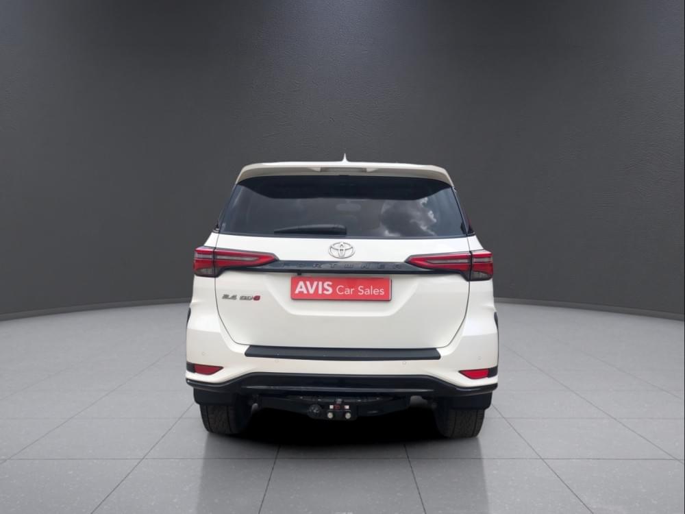 Toyota Fortuner 2.4 Gd-6 Rb 6At
