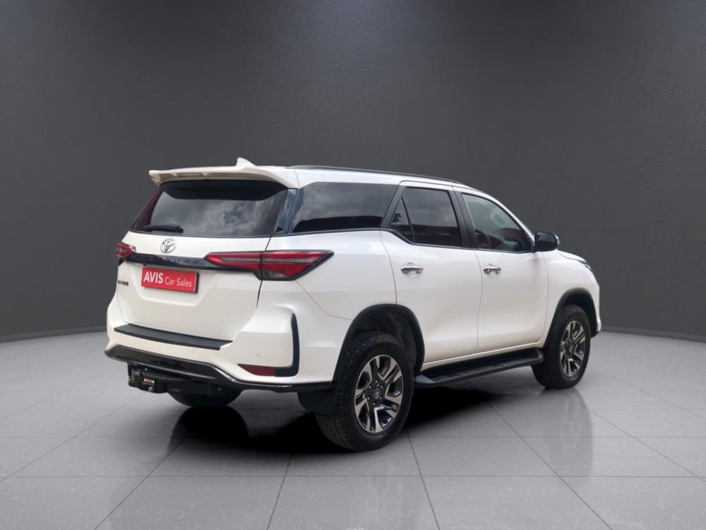 Toyota Fortuner 2.4 Gd-6 Rb 6At