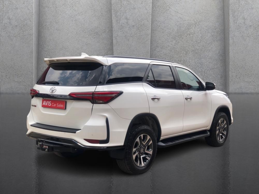 Toyota Fortuner 2.4 Gd-6 At