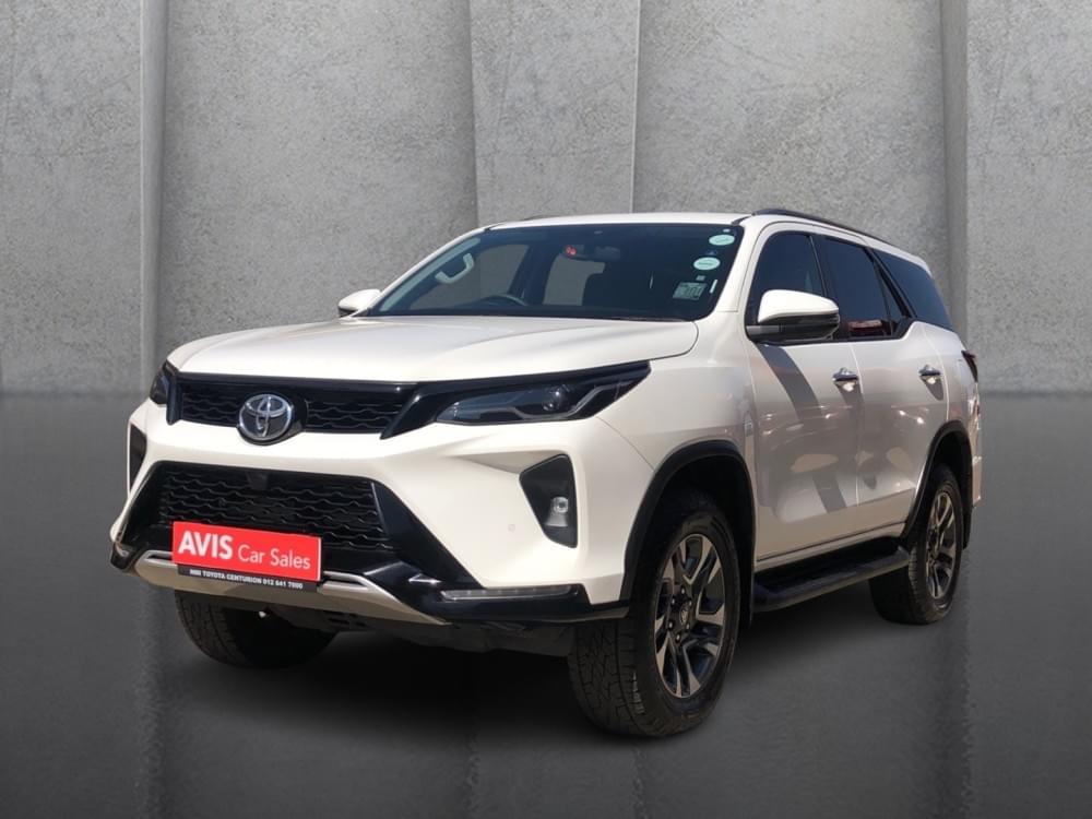 Toyota Fortuner 2.4 Gd-6 Raised Body At