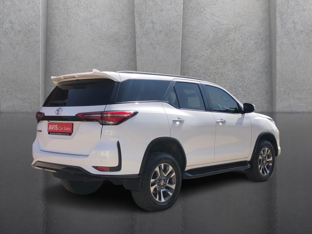 Toyota Fortuner 2.4 Gd-6 Raised Body At