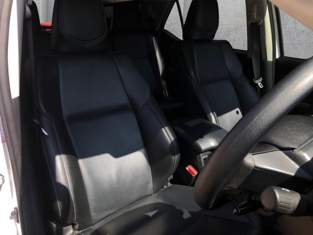 Toyota Fortuner 2.4 Gd-6 Raised Body At