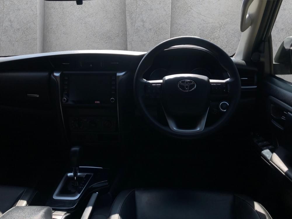 Toyota Fortuner 2.4 Gd-6 Raised Body At