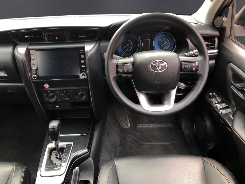 Toyota Fortuner 2.4 Gd-6 Rb 6At