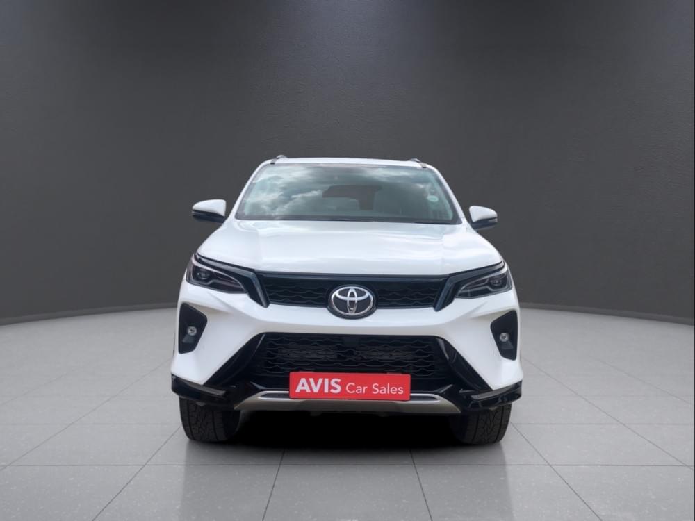 Toyota Fortuner 2.4 Gd-6 Rb 6At