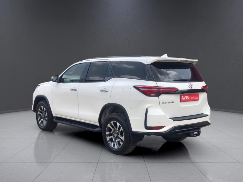 Toyota Fortuner 2.4 Gd-6 Rb 6At