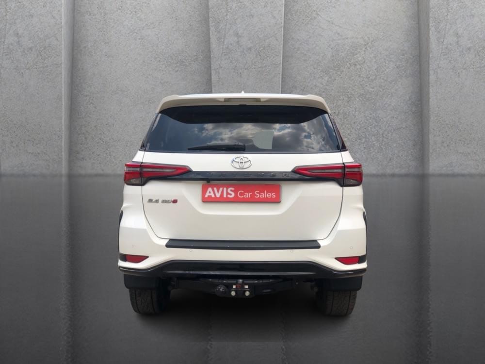 Toyota Fortuner 2.4 Gd-6 At