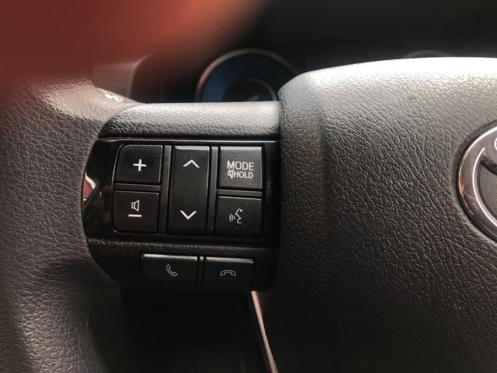 Toyota Fortuner 2.4 Gd-6 Rb At