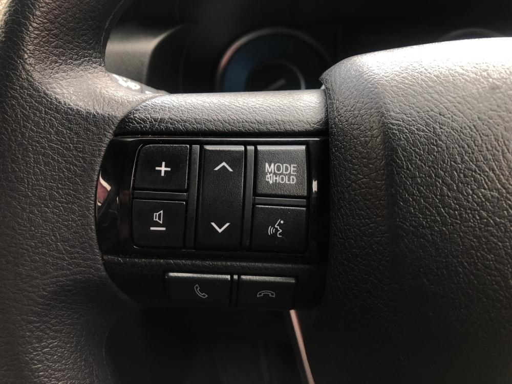 Toyota Fortuner 2.4 Gd-6 Rb At