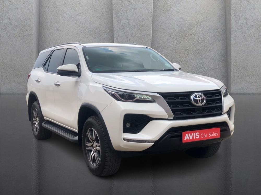 Toyota Fortuner 2.4 Gd-6 4X4 At