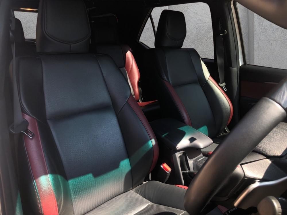 Toyota Fortuner 2.8 Gd-6 Rb At
