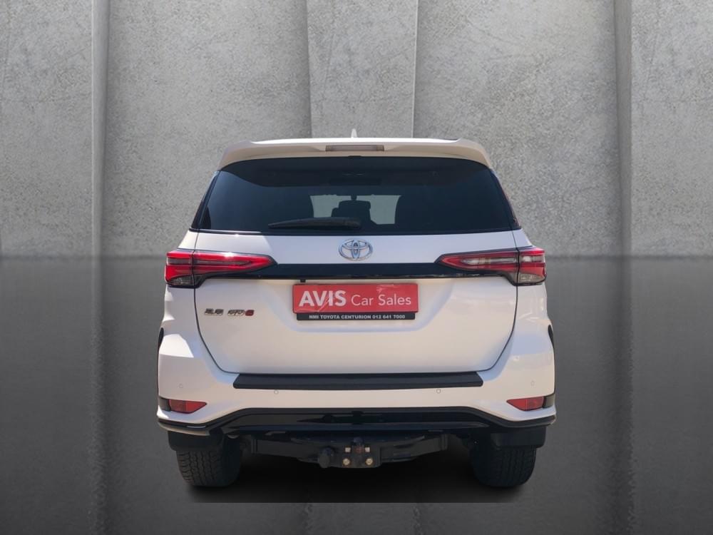 Toyota Fortuner 2.8 Gd-6 Rb At
