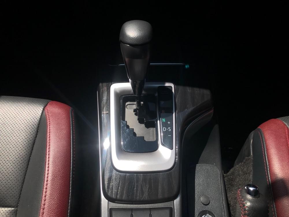 Toyota Fortuner 2.8 Gd-6 Rb At