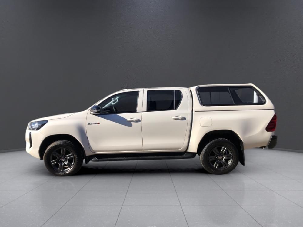 Toyota Hilux 2.4 Gd-6 Raider 4X4 6At