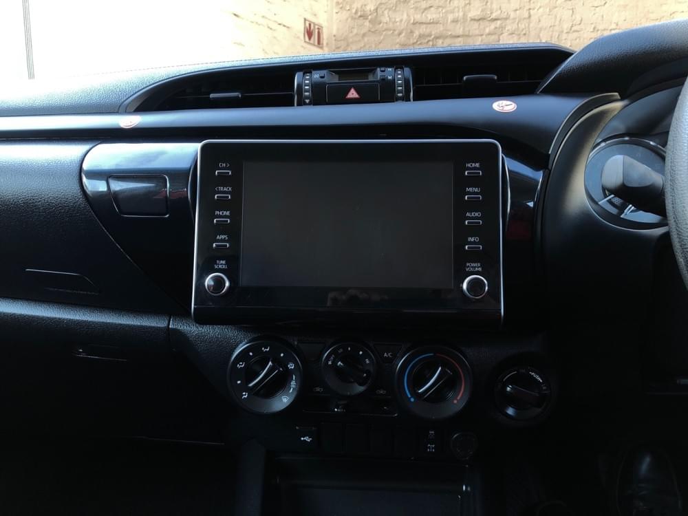 Toyota Hilux 2.4 Gd-6 Raider 4X4 6At