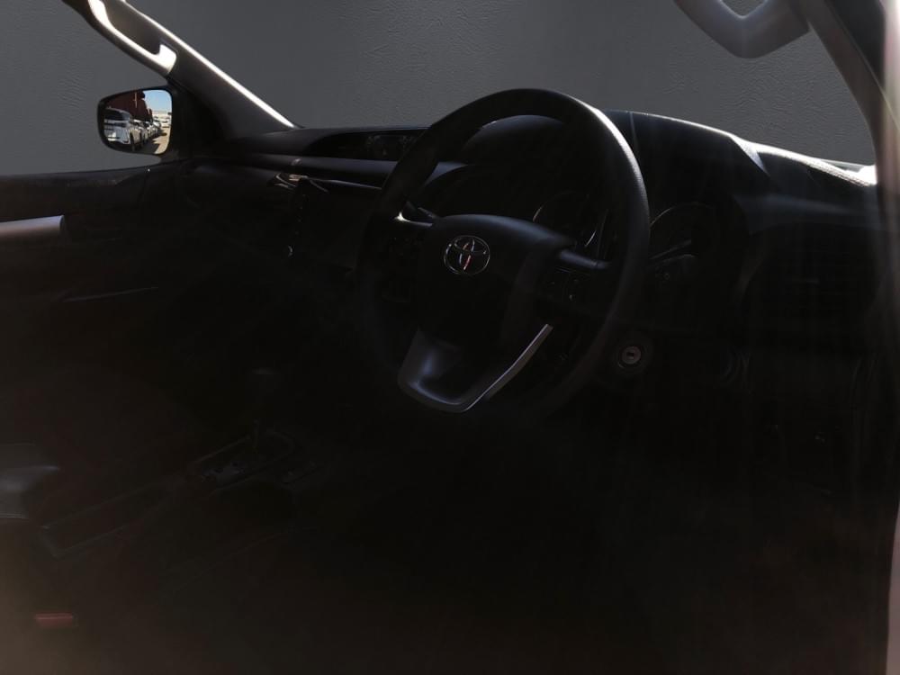Toyota Hilux 2.4 Gd-6 Raider 4X4 6At