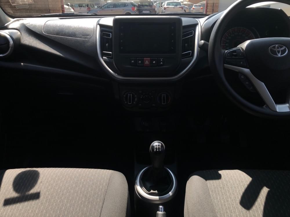 Toyota Vitz 1.0 Xr