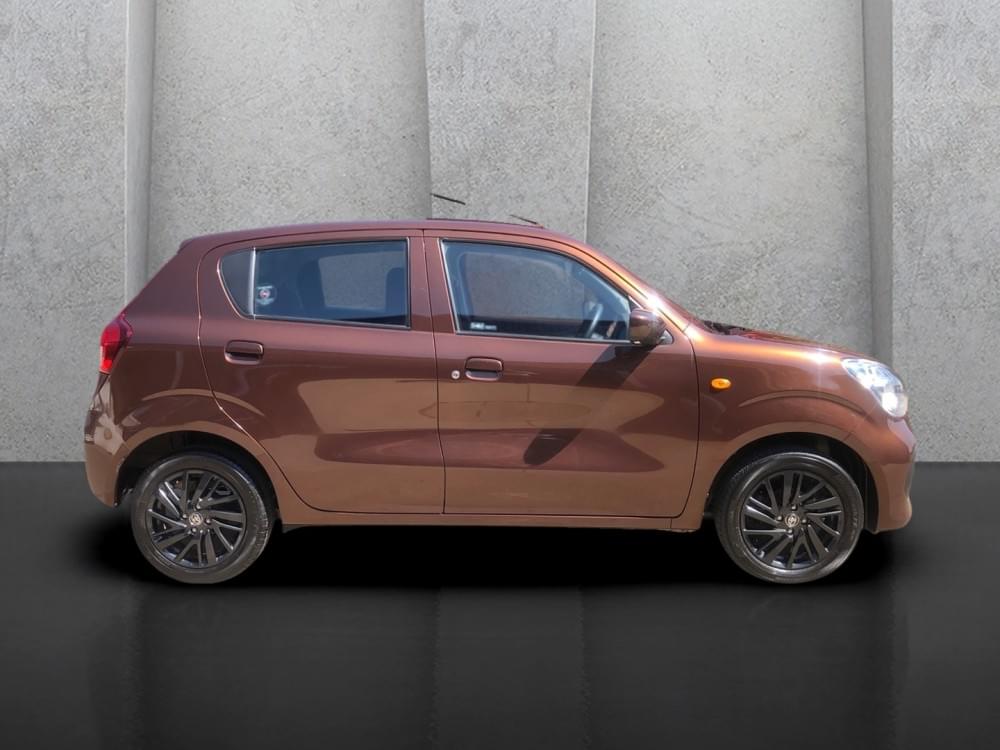 Toyota Vitz 1.0 Xr Amt