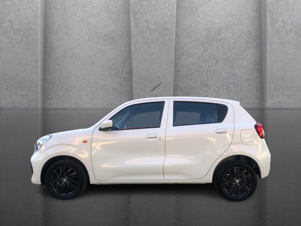 Toyota Vitz 1.0 Xr Amt