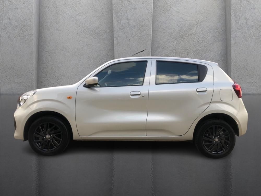 Toyota Vitz 1.0 Xr