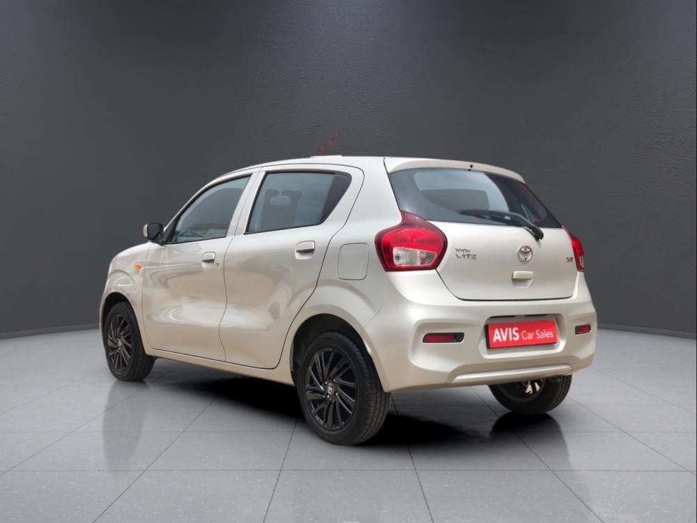 Toyota Vitz 1.0 Xr Amt