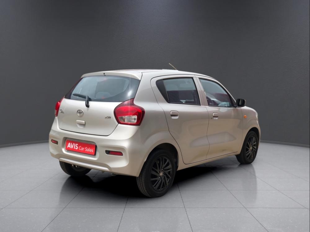 Toyota Vitz 1.0 Xr Amt
