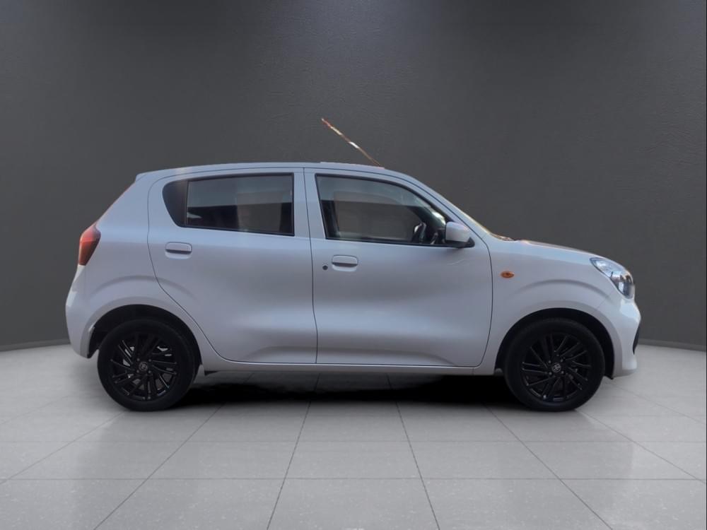 Toyota Vitz 1.0 Xr