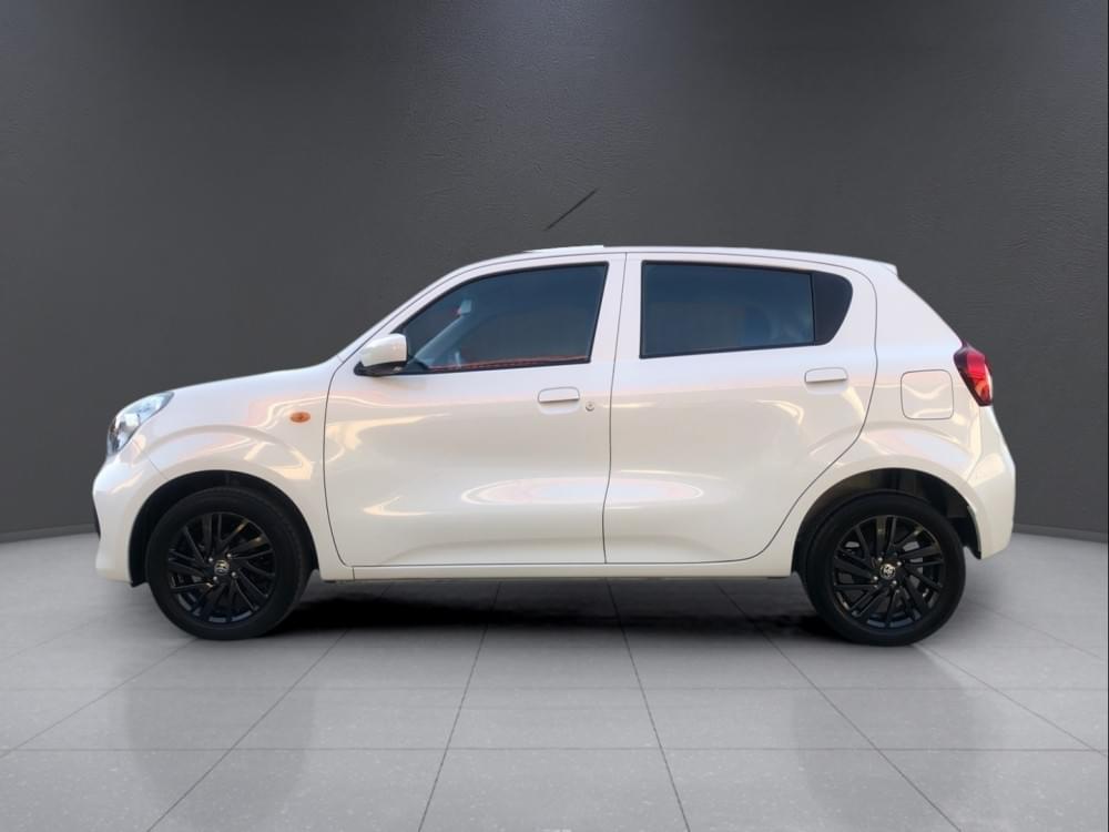 Toyota Vitz 1.0 Xr Amt