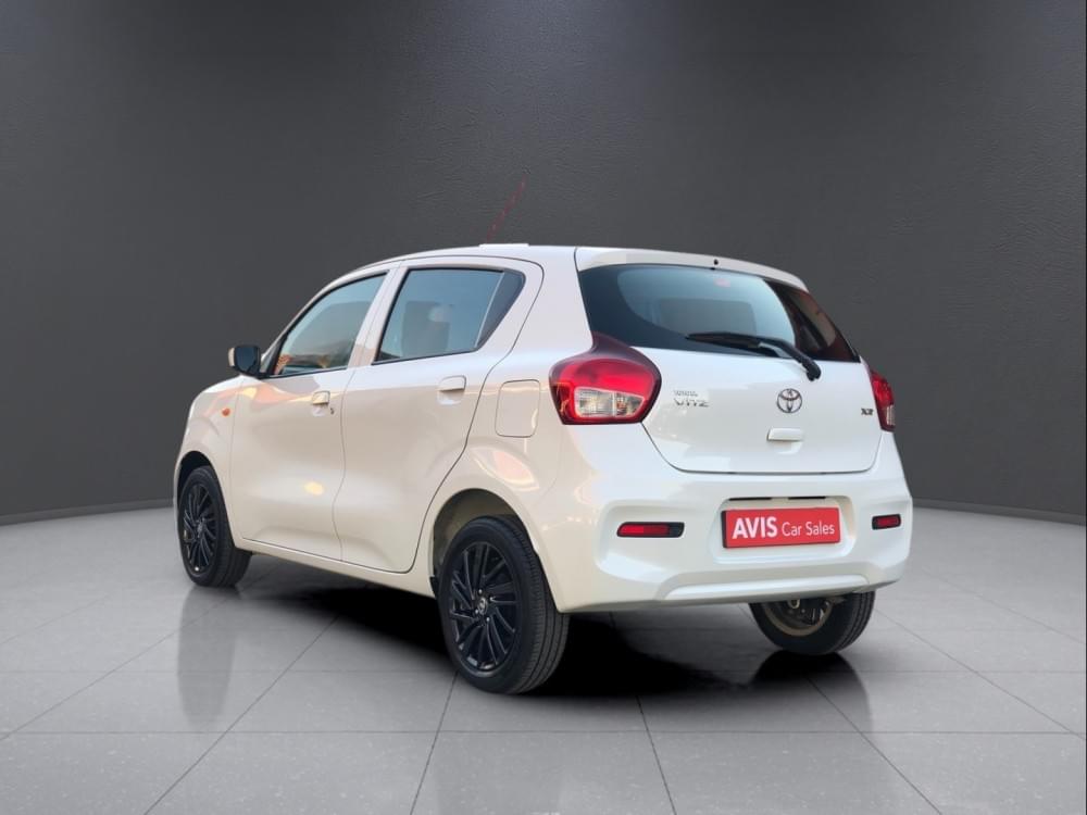 Toyota Vitz 1.0 Xr Amt