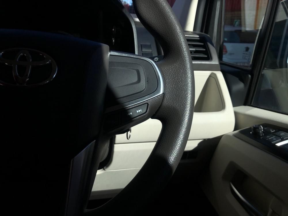 Toyota Quantum 2.8 Gl 11-Seater Lwb